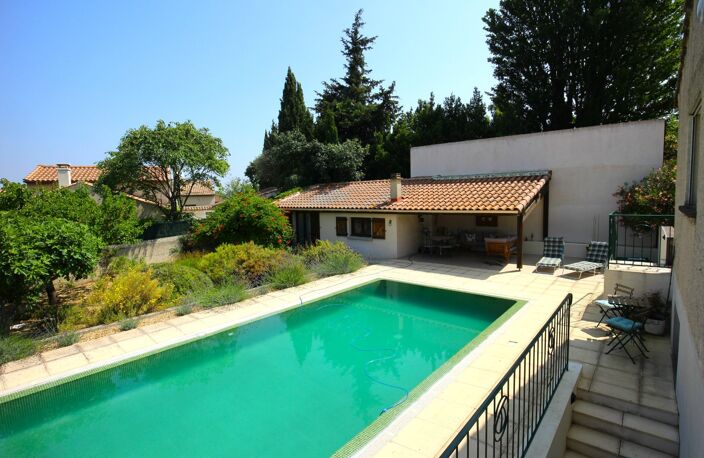 Magnifique maison avec appartement indépendant et jardin méditerranéen avec piscine! — photo 3