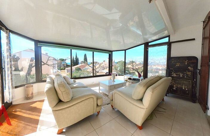 Magnifique maison avec appartement indépendant et jardin méditerranéen avec piscine! — photo 4