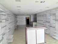 LOCAL PROFESSIONNEL — photo 4
