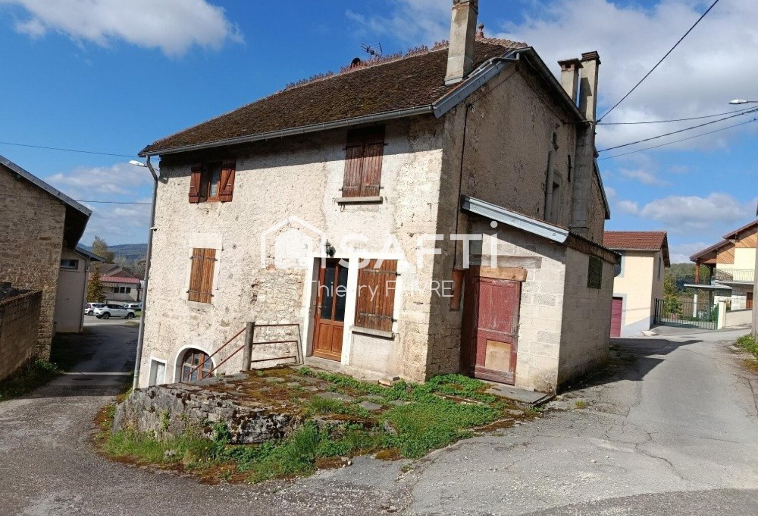 Maison entre Champagnole et Lons le Saunier — photo 1