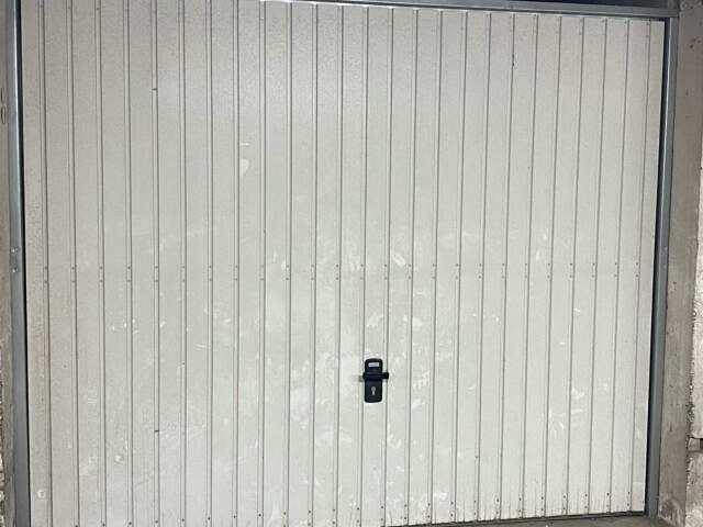 Garage/Box - Quartier Sacré Coeur/Nansouty — photo du bien
