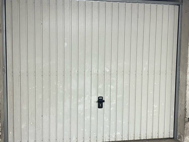 Garage/Box - Quartier Sacré Coeur/Nansouty — photo 1