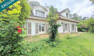 Maison 8 Pièces 206 m² à vendre à Lons-le-Saunier (39000)