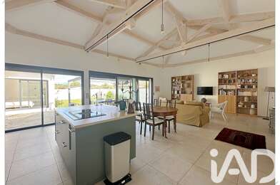 Maison 5 pièces 599000 €