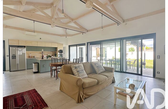 Vente Maison/villa 5 pièces — photo 3