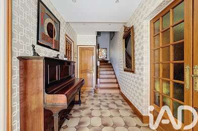 Maison 10 pièces 894000 €