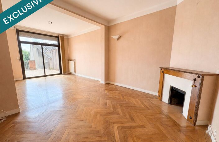 Immeuble mixte avec terrasse, garage et potentiel — photo 4
