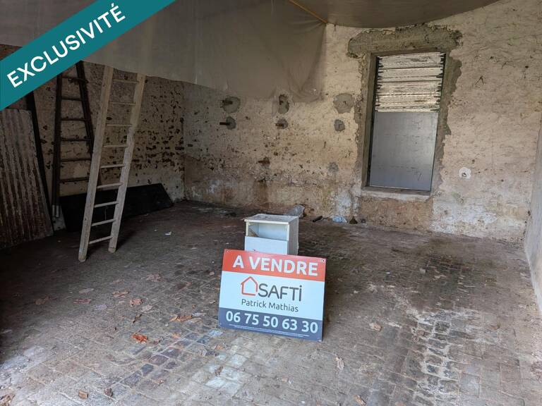 EXCLUSIVITE affaire à saisir Grange de 32 m2 au sol — photo 1