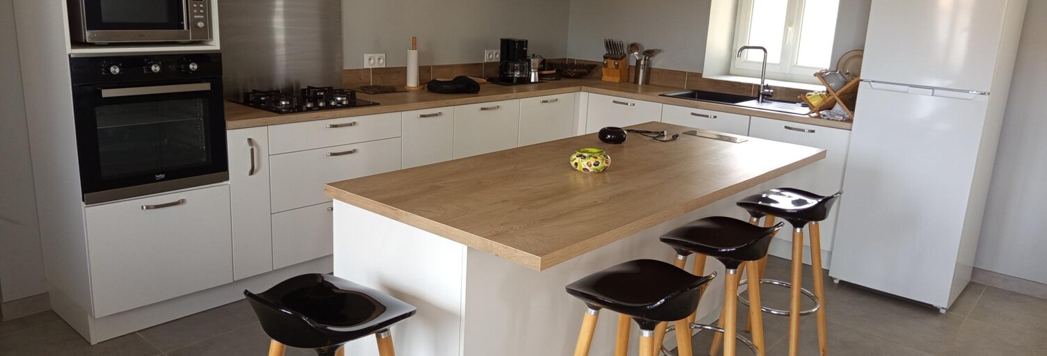 Maison 6 Pièces 195 m² à vendre à Laiz (01290)