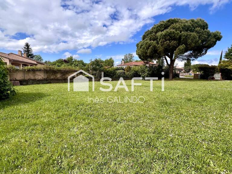 Terrain constructible viabilisé à Pibrac — photo 1