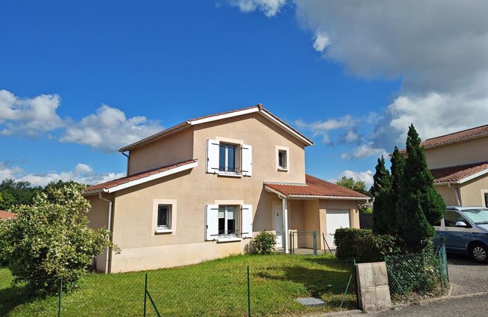 Maison T5 110m2 L'Isle d'Abeau (3 Vallons) — photo 2
