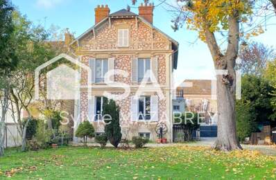 Maison pleine de charme avec son parc arboré — photo du bien