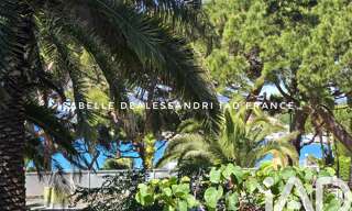 Appartement 4 Pièces 81 m² à vendre à Saint-Cyr-sur-Mer (83270)