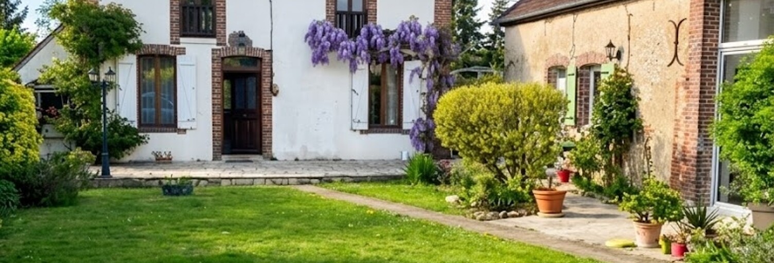 Maison 10 Pièces 260 m² à vendre à Charny Orée de Puisaye (89120)
