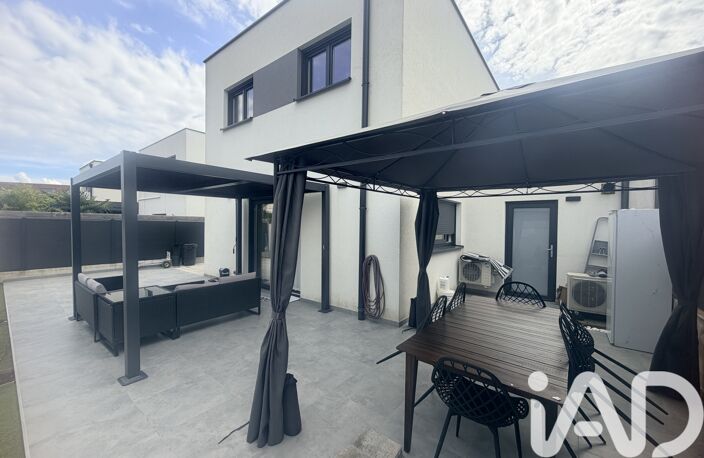 Vente Maison/villa 5 pièces — photo 2