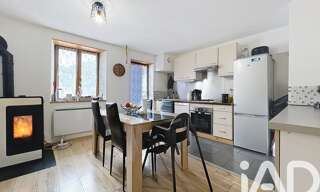 Immeuble  200 m² à vendre à Cevins (73730)