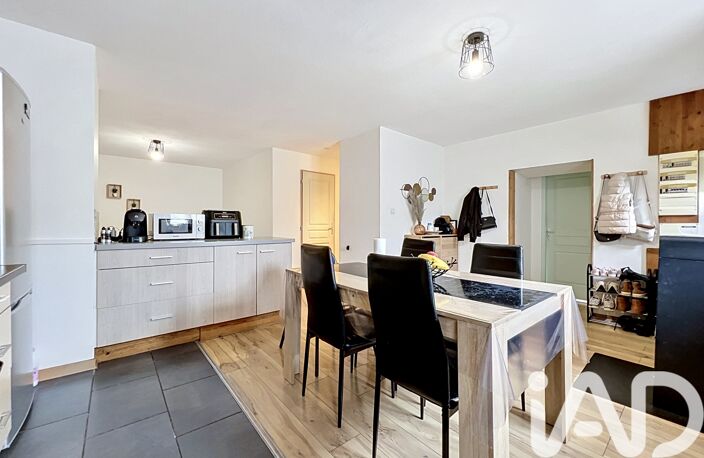 Vente Immeuble 200 m&sup2; — photo 2