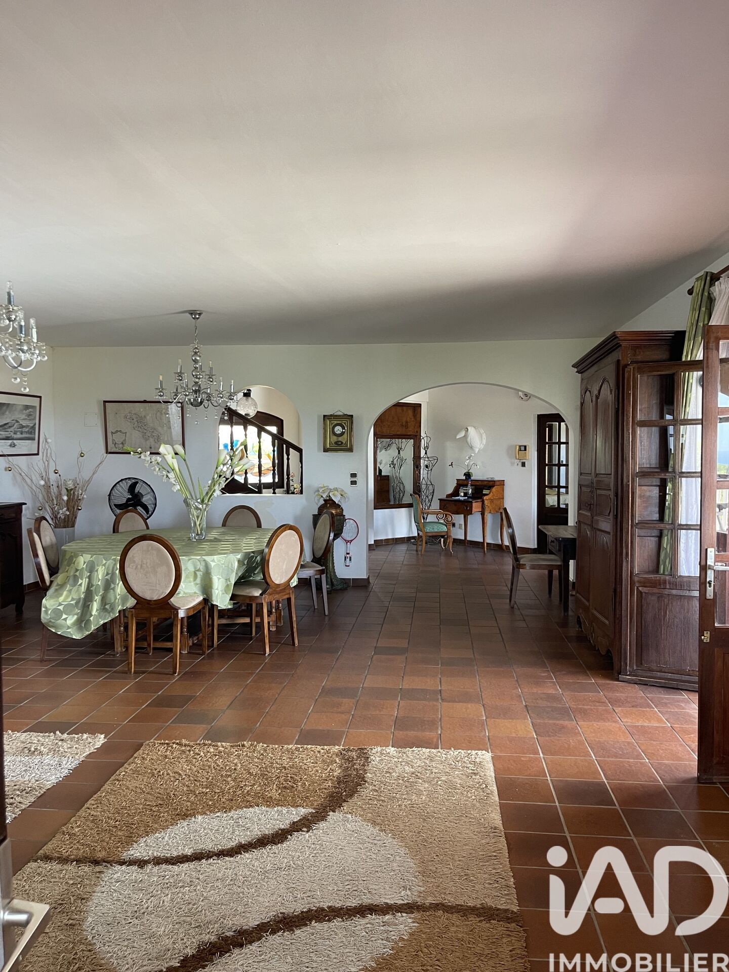 Vente Maison/villa 8 pièces - Photo 2