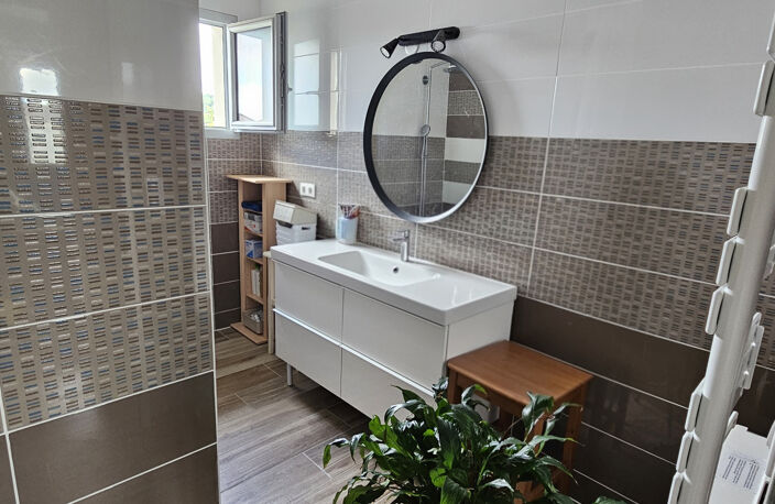 MAISON RECENTE DE PLAIN PIED-112M2 — photo 5