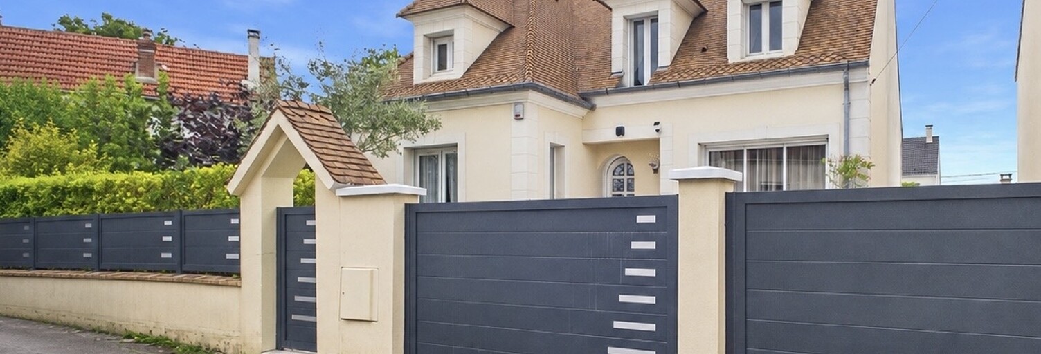 Maison 5 Pièces 127 m² à vendre à Sainte-Geneviève-des-Bois (91700)
