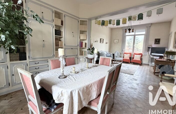 Vente Maison/villa 9 pièces — photo 2