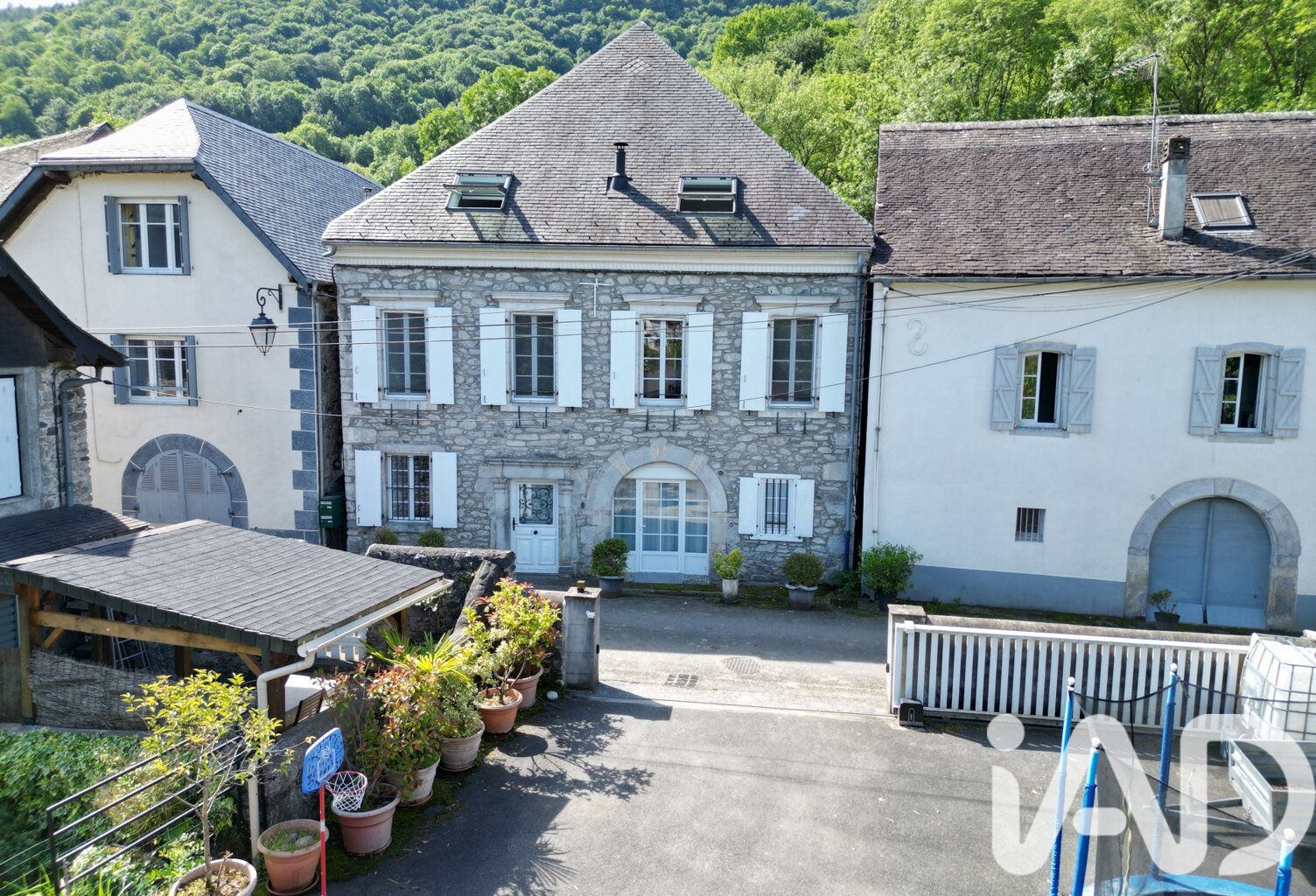 Vente Maison de village 9 pièces — photo 1