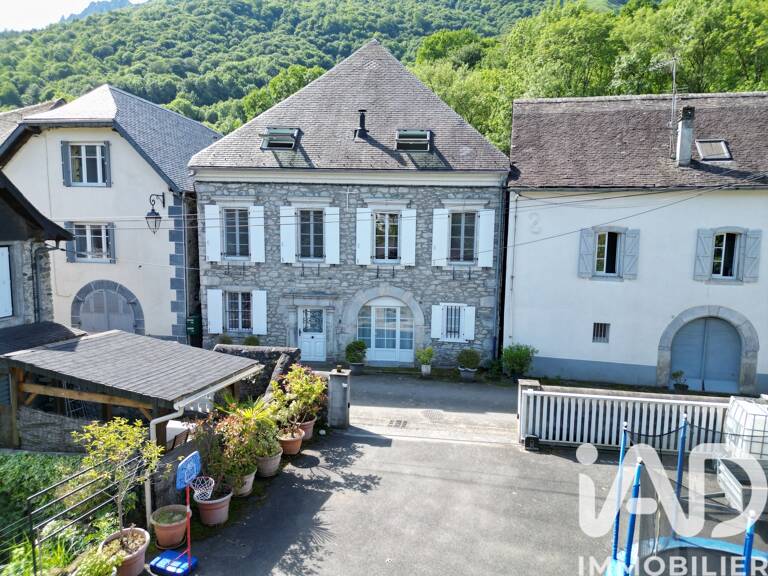 Vente Maison de village 9 pièces — photo 1