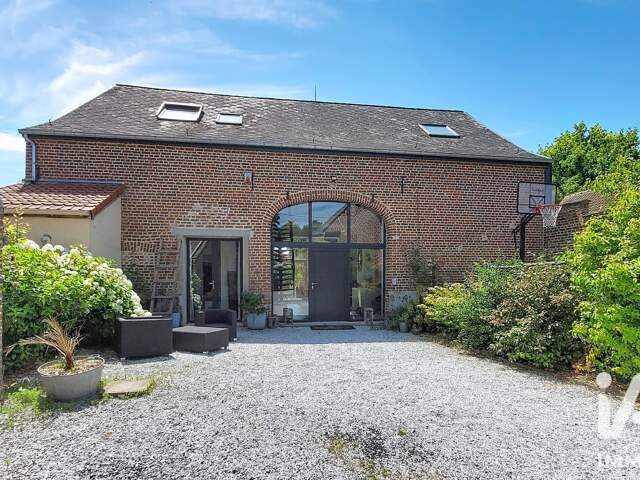 Vente Maison/villa 9 pièces — photo du bien