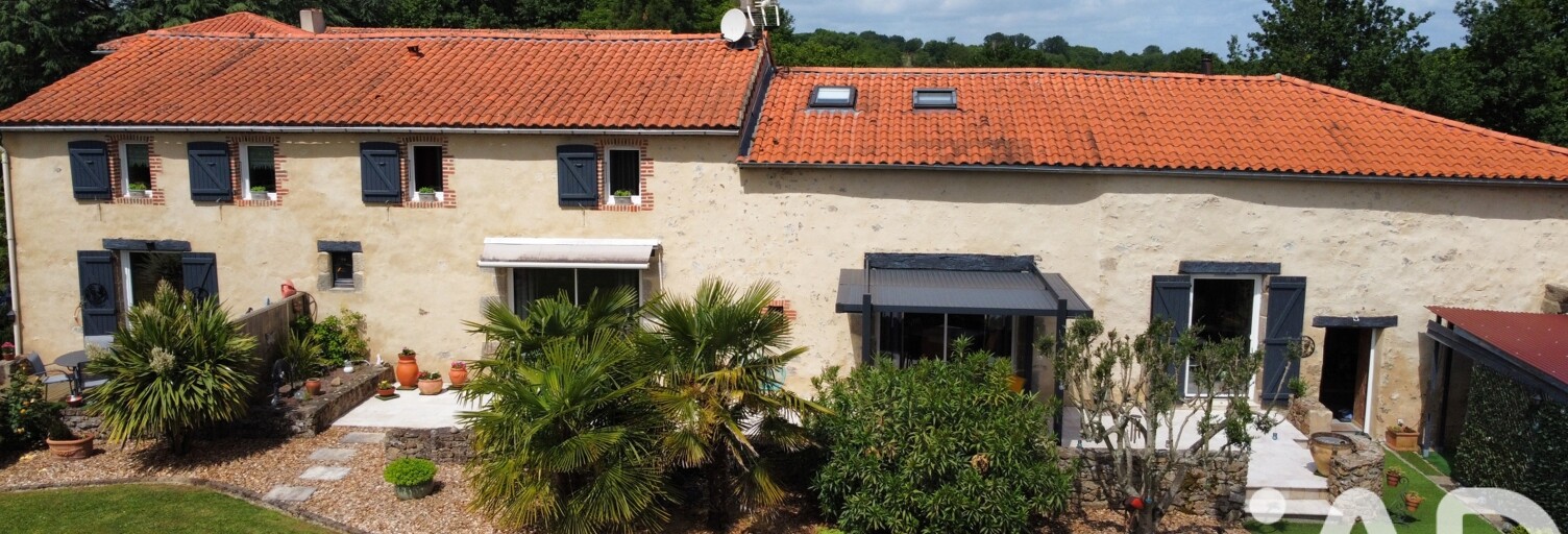 Maison 9 Pièces 270 m² à vendre à Saint-Mesmin (85700)