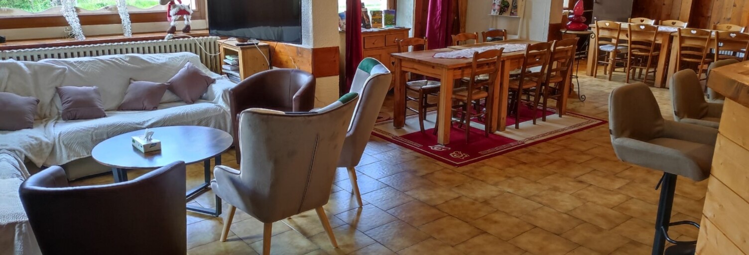 Immeuble  300 m² à vendre à Prémanon (39220)
