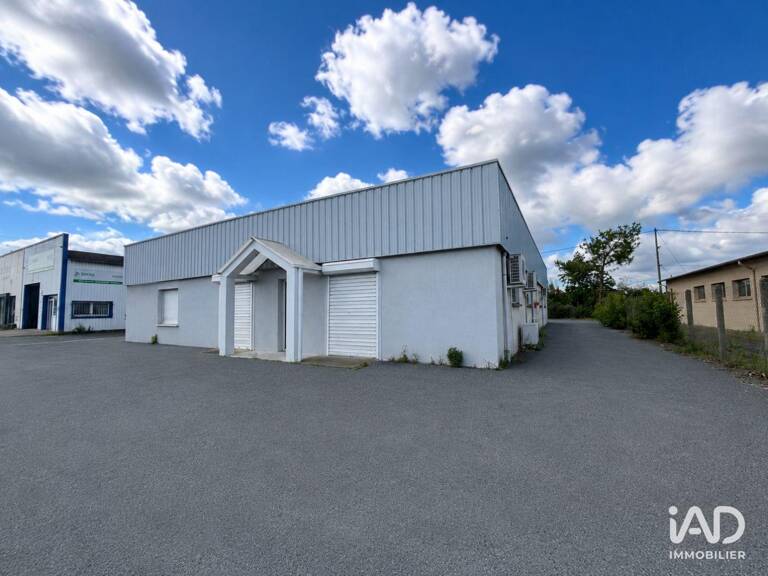 Vente Boutique/Local commercial 453 m&sup2; — photo 1