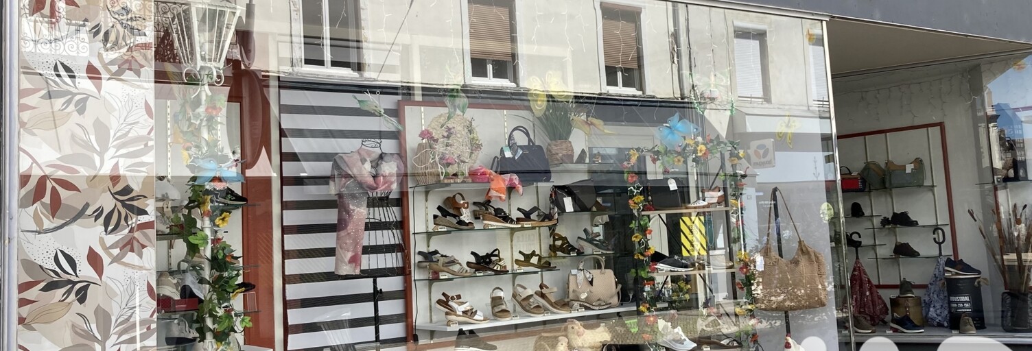 Commerce  101 m² à vendre à Montceau-les-Mines (71300)