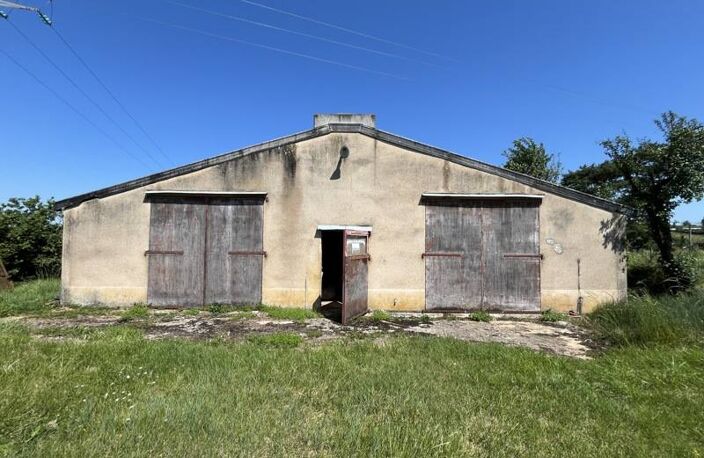 Grange de 1 pièces principales — photo 2