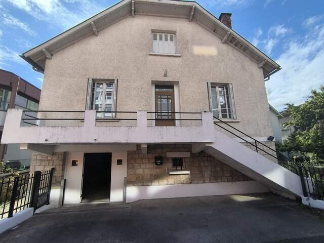 Pavillon de 4 pièces principales — photo du bien