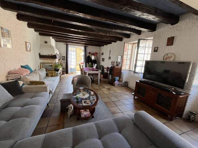 Maison de bourg de 4 pièces principales — photo du bien