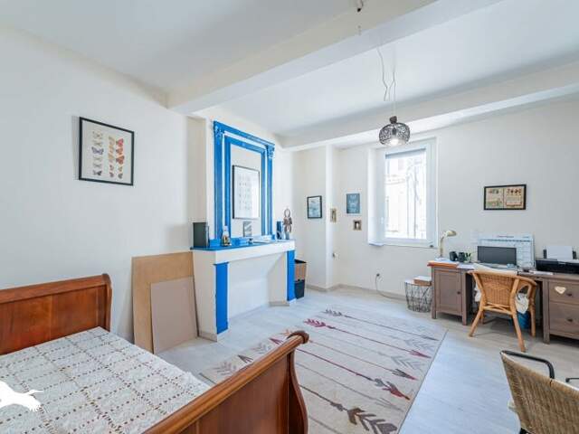 Maison de ville de 5 pièces principales — photo du bien