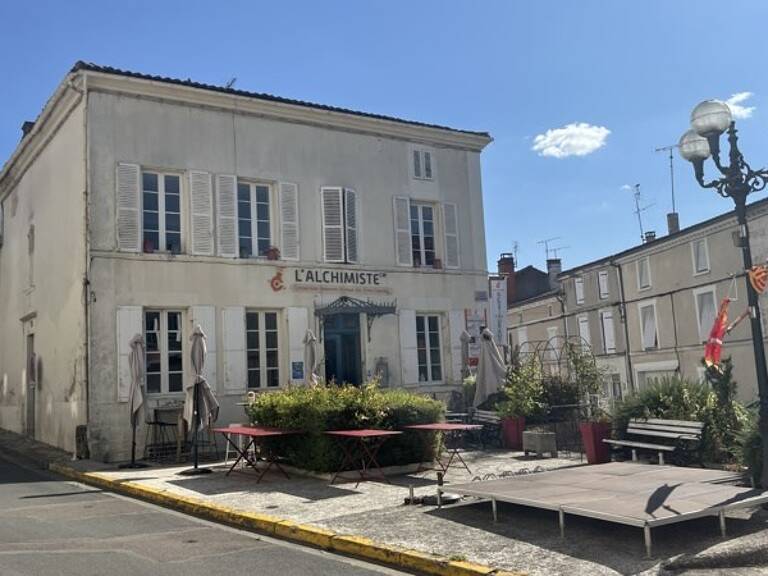 Maison 5 pièces 220 m² — photo 1