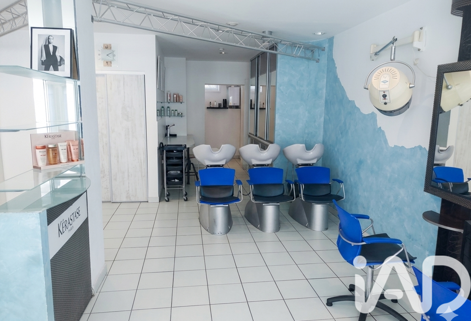 Vente Esthétique, Coiffure 100 m&sup2; — photo 1