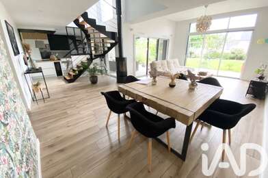 Maison 7 pièces 474700 €