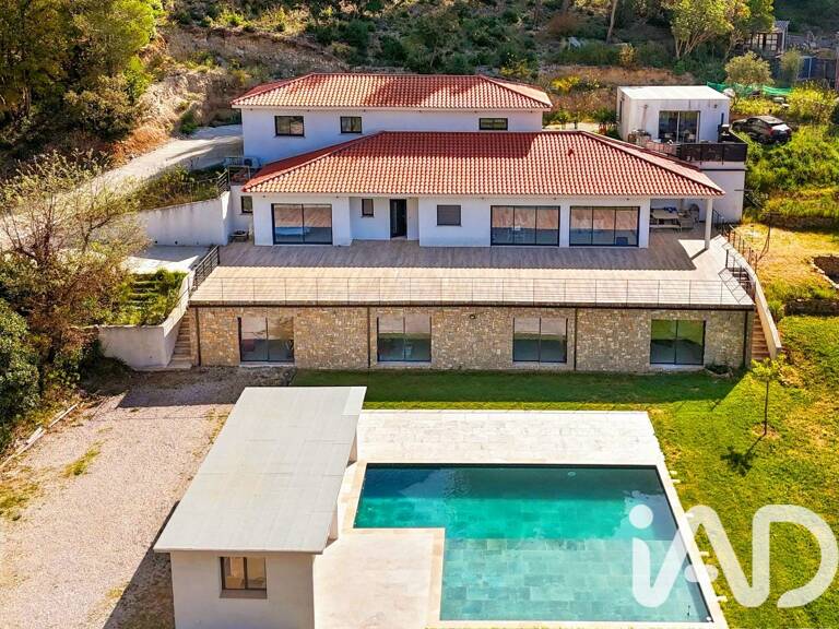 Vente Maison/villa 7 pièces — photo 1