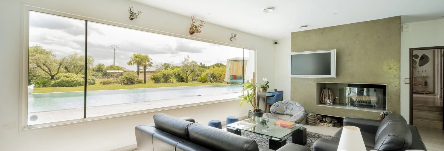 Maison 8 Pièces 250 m² à vendre à Carignan-de-Bordeaux (33360)
