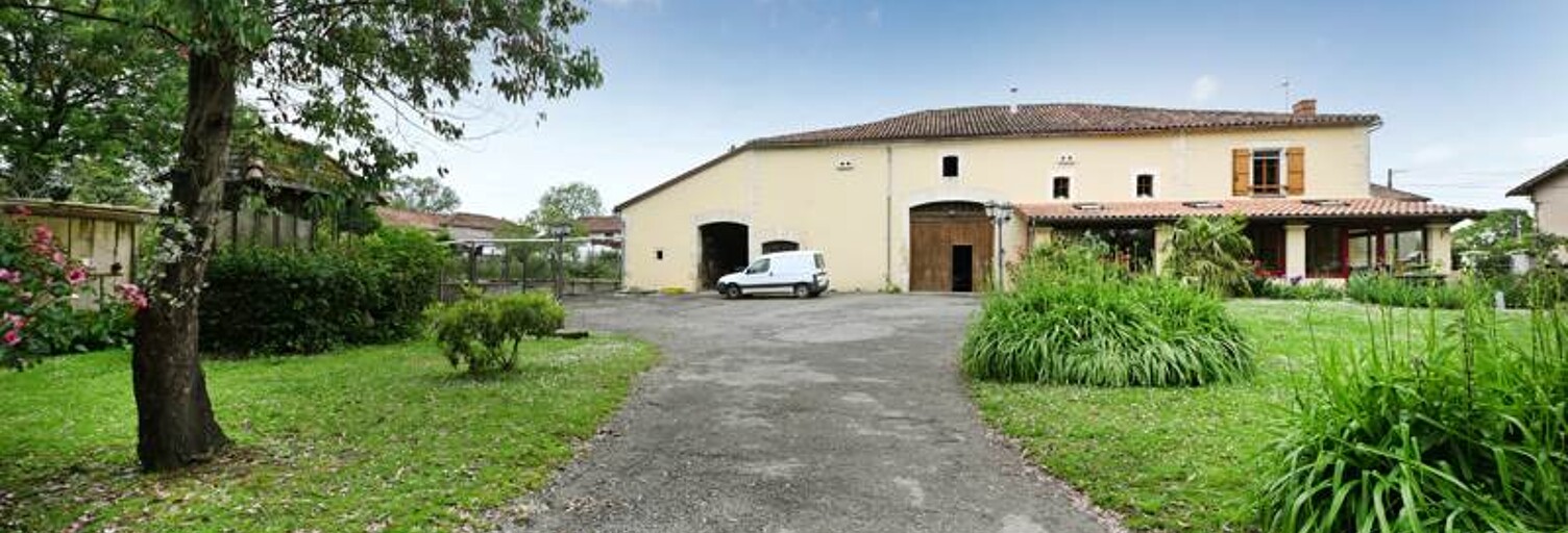 Maison 5 Pièces 206 m² à vendre à Montbron (16220)