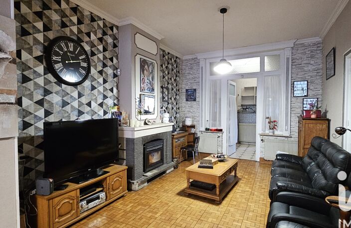 Vente Maison/villa 10 pièces — photo 2