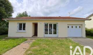 Maison 4 Pièces 70 m² à louer à Vasles (79340)