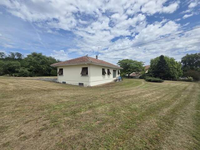Maison 4 pièces 90 m² à Bégaar — photo du bien