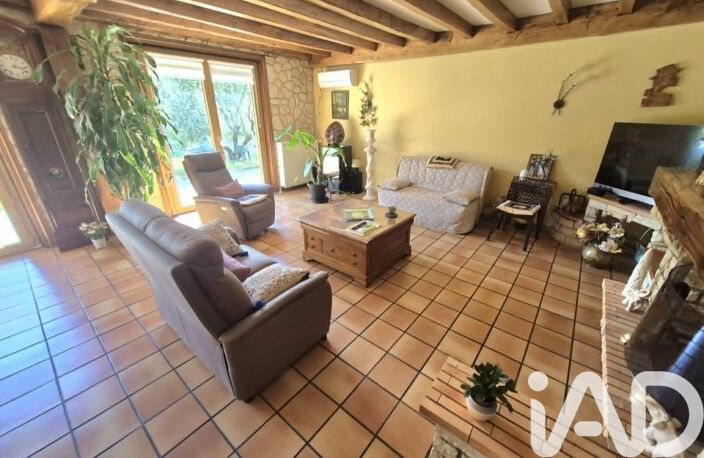 Vente Maison traditionnelle 7 pièces — photo 3