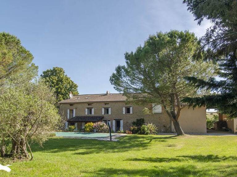 Corps de Ferme de 8 pièces principales — photo 1