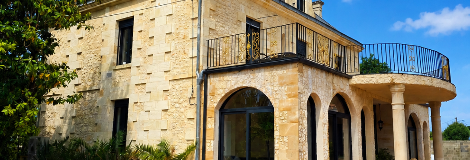 Maison 7 Pièces 1000 m² à vendre à Cavignac (33620)