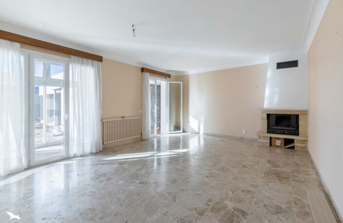 Vente appartement 5 pièces 114 m² Saint-Gély-du-Fesc (34980) — photo 2