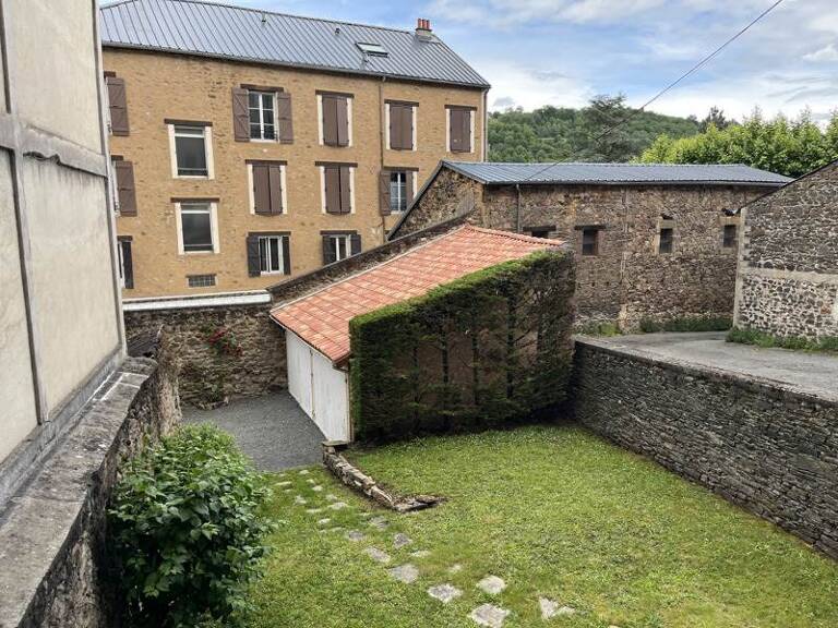 Immeuble   — photo 1